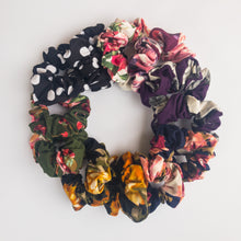 Load image into Gallery viewer, Scrunchies | Assorted Prints